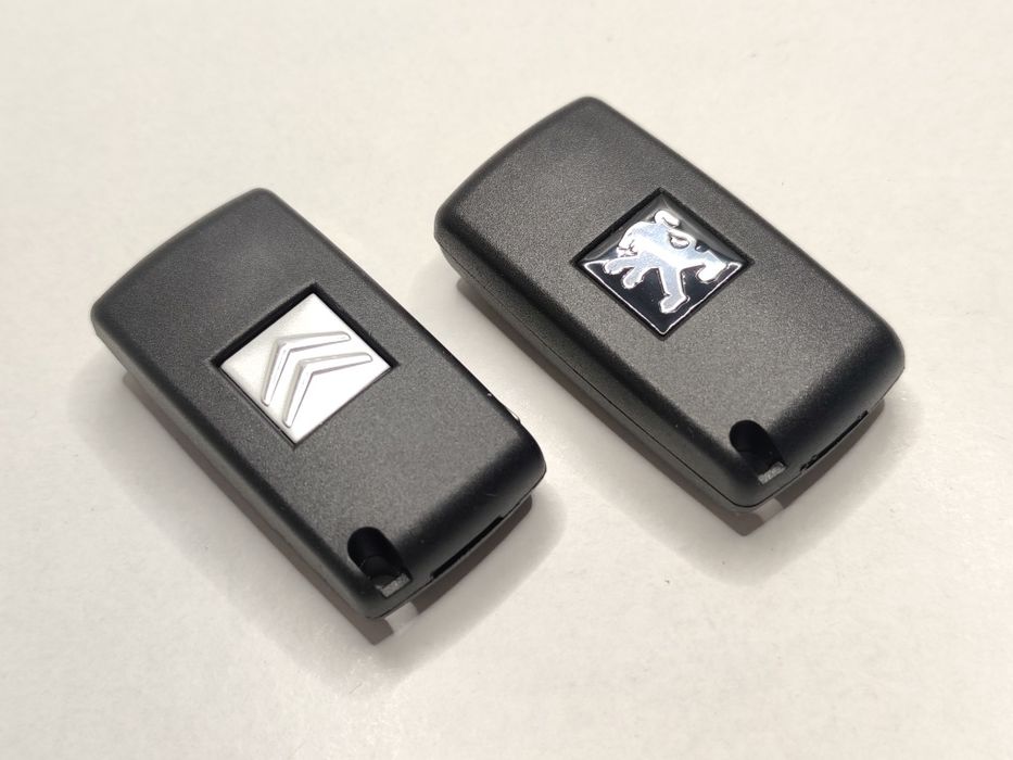 Carcaça Chave Comando Peugeot Citroen 207 307 308 407 Berlingo Partner C3 C4 C5 CE0523 CE0536 2 / 3 Botões Novo