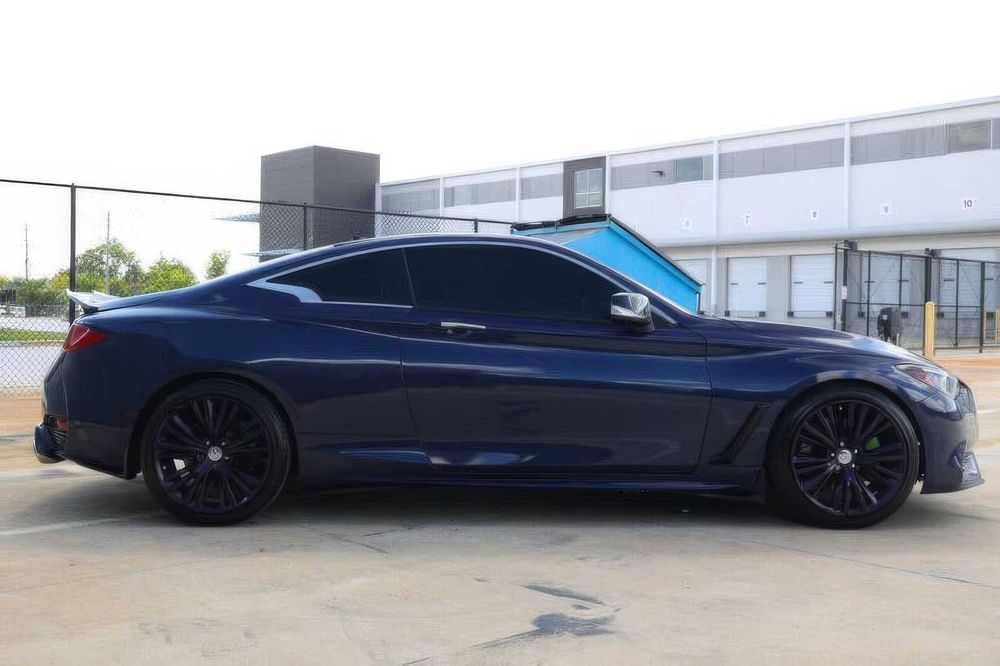 Infiniti Q60 Luxe      2018