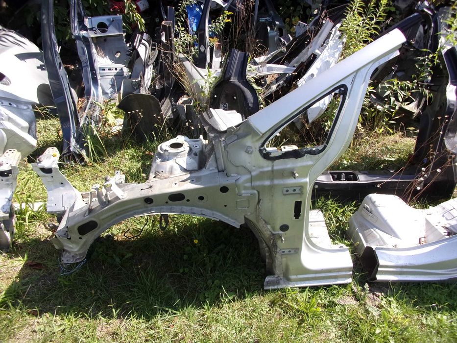 Ćwiartka przednia lewa OPEL ASTRA J