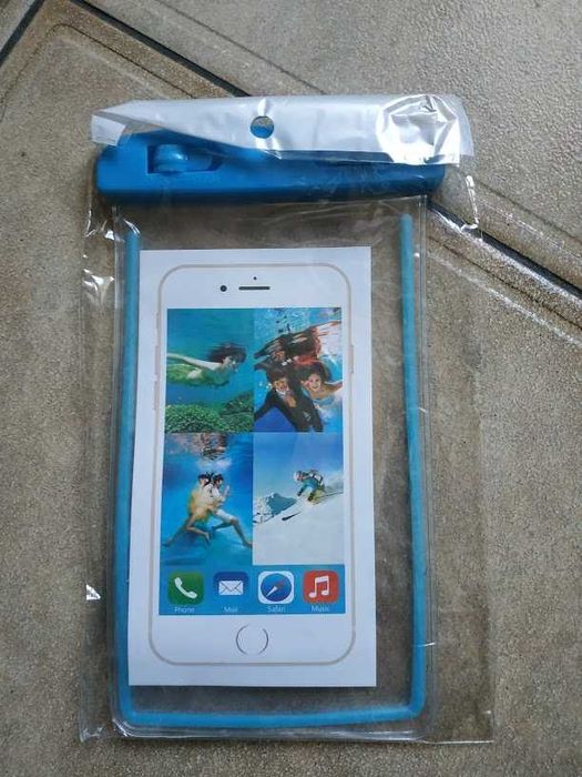 водонепроницаемый чехол для телефона.