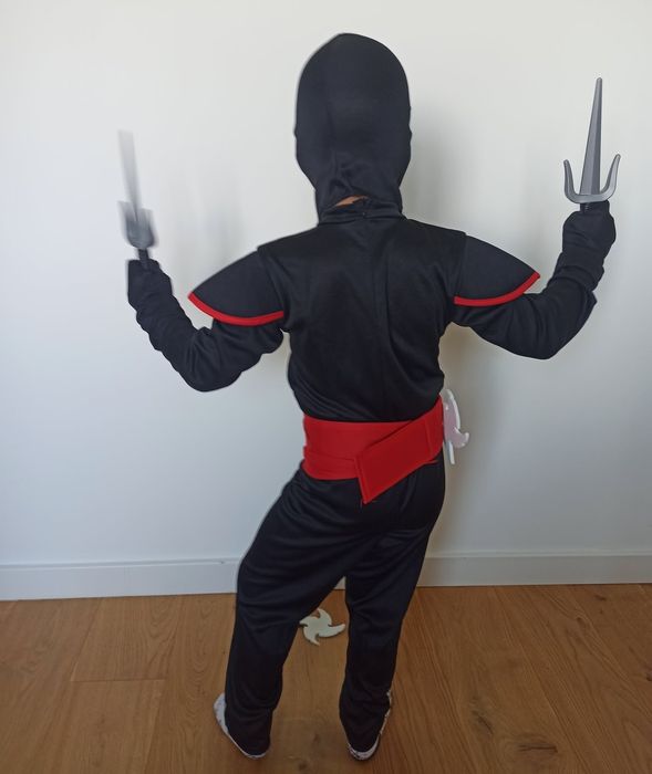 Nowy strój, kostium Czarnego Ninja Ninjago (Rozm.104)