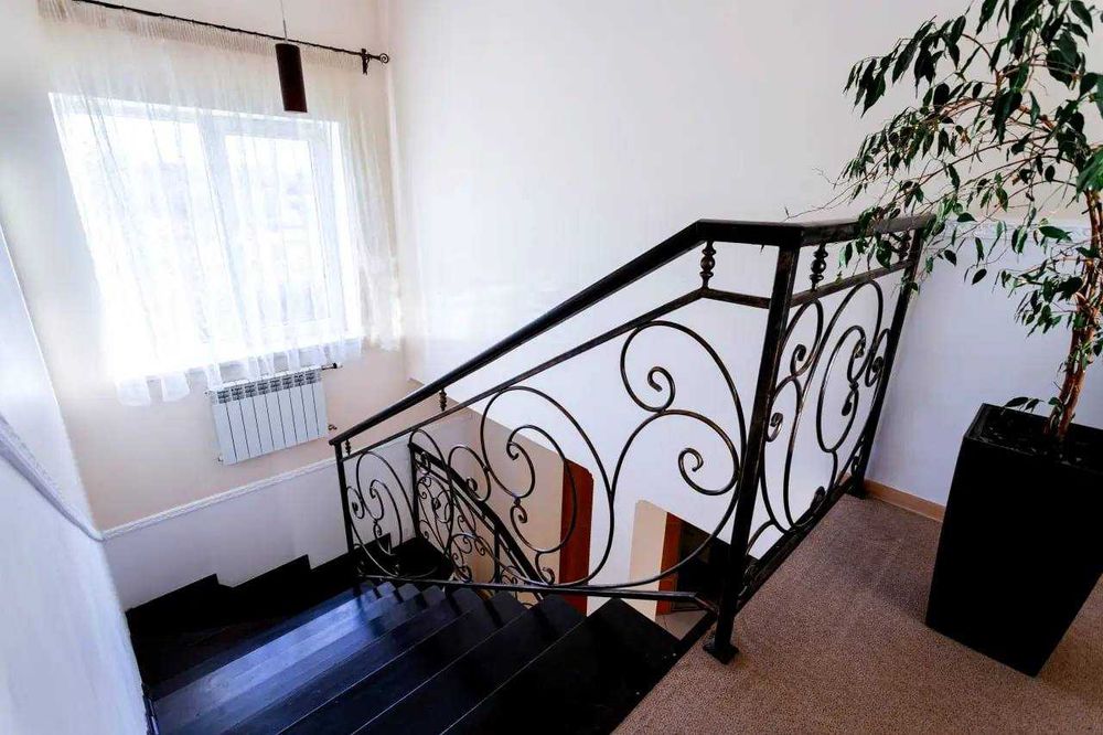 Продаж Будинок 330м2 12 сот Романків поруч Сонячна Долина Ходосівка