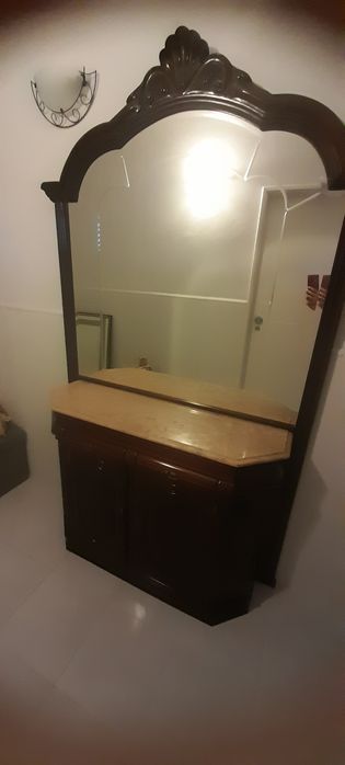 Móvel Sapateira com Espelho Grande