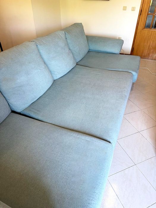 Sofa azul bebe com duas chaises