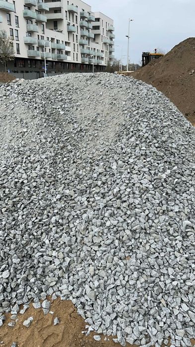 Kruszywo Ziemia Tłuczeń Kliniec Grysy Piach Frez Granit Kamień Gruz