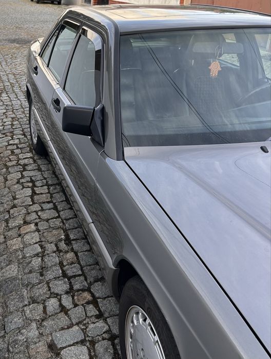 Mercedes-Benz W201 190E 1.7 | 1991 | 131.000 km | Nacional foto 5