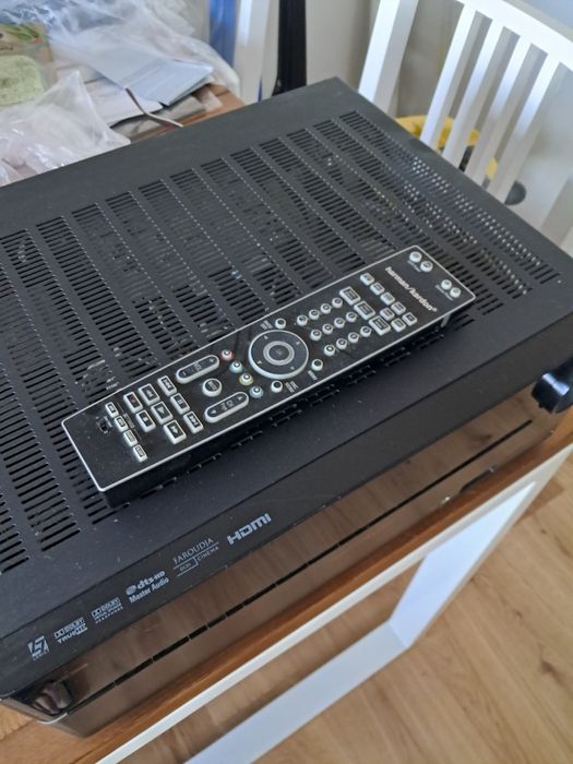 Amplituner harman kardon AVR 255