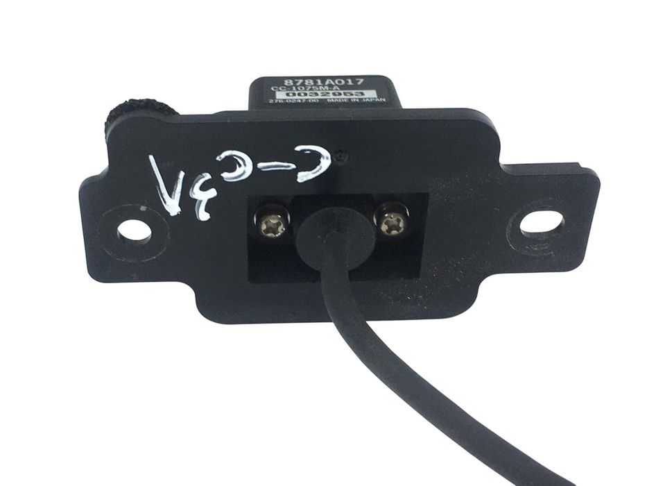 Паркувальна камера задня CITROEN C-CROSSER 2007-2013 (6590Z8) 8781A017