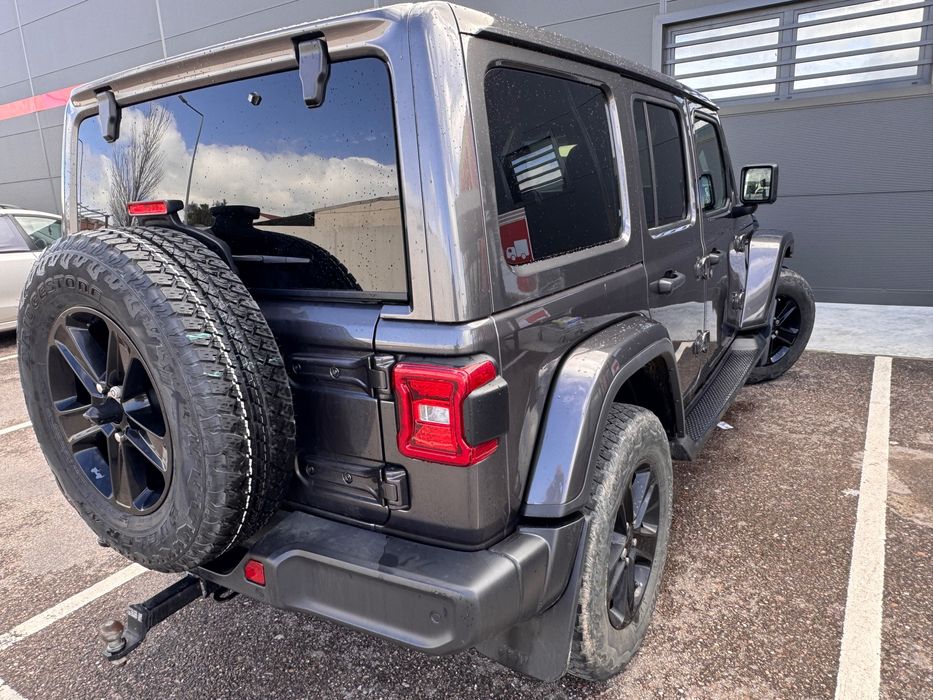Jeep Wrangler Altitude 3.6 V6 Automático | Fev. 2021 | 48.000 km