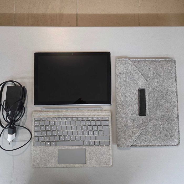 Ноутбук (Ультрабук) Microsoft Surface Pro 7 1866 Core i5-1035G4 8GB 128GB + 256GB