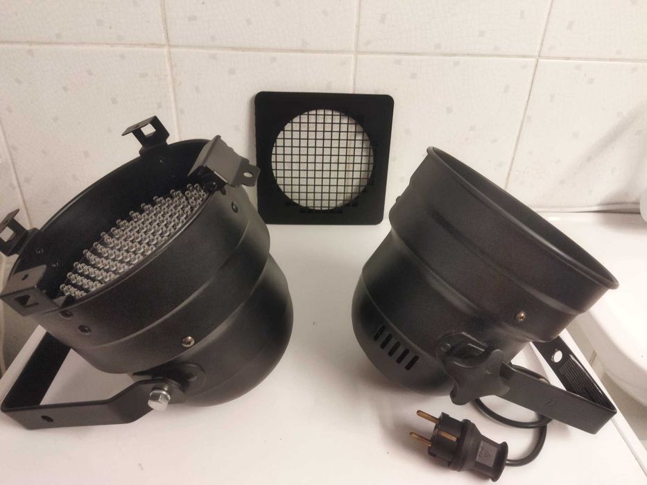 2x LED PAR 56 151x5mm RGB Spot