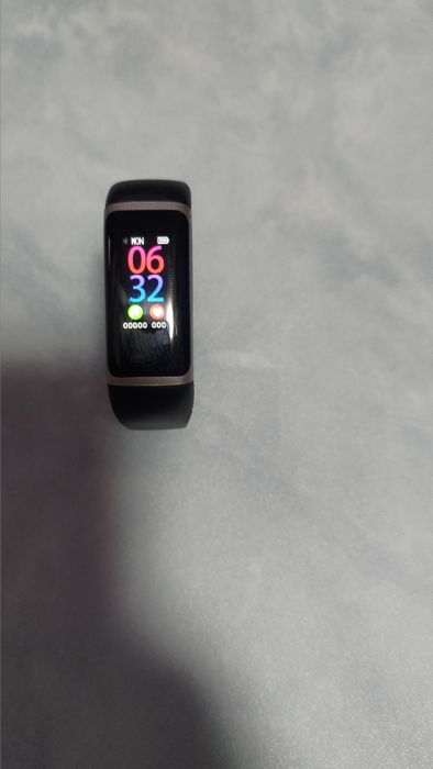 Фітнес браслет. Jaynics. Technology