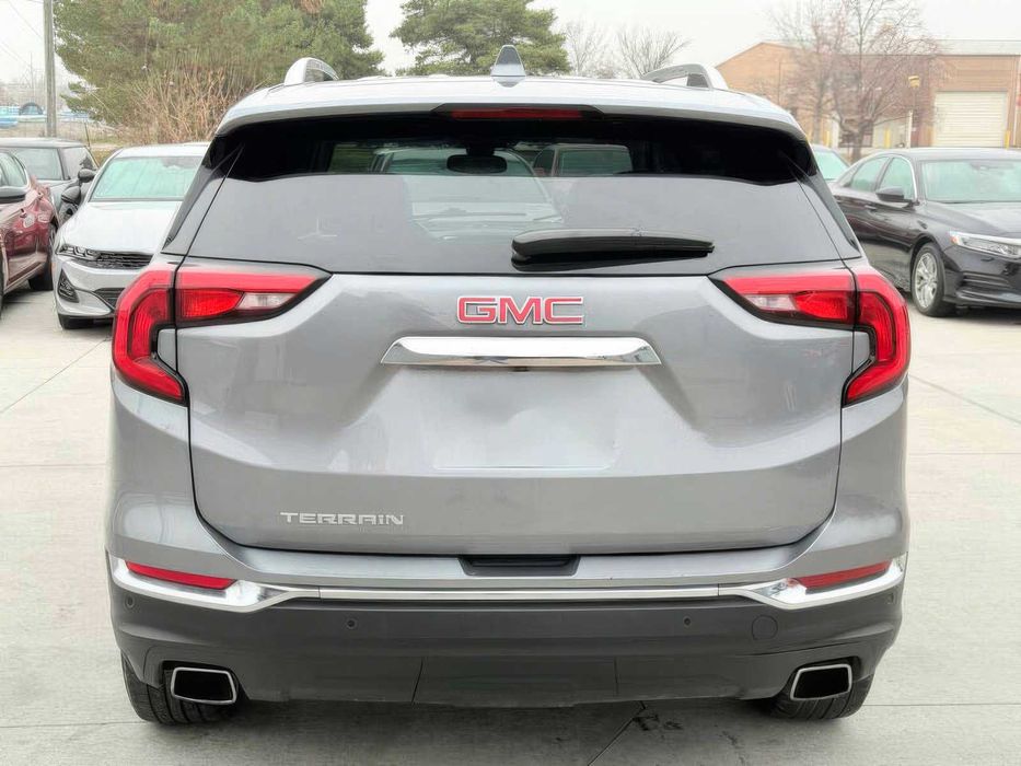 GMC Terrain      2018