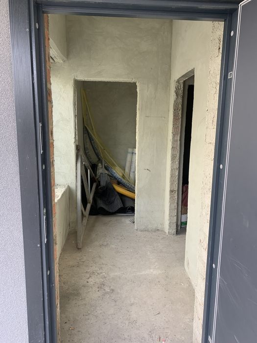 Продаж котеджу с.Зубра