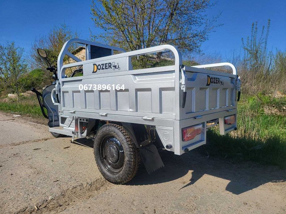 Електроцикл вантажний Dozer Model-3 Дозер 1800W Трицикл Скутер Знижки