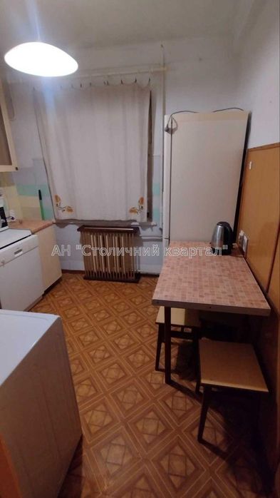 метро Виставковий центр Васильківська Голосіївський 116а