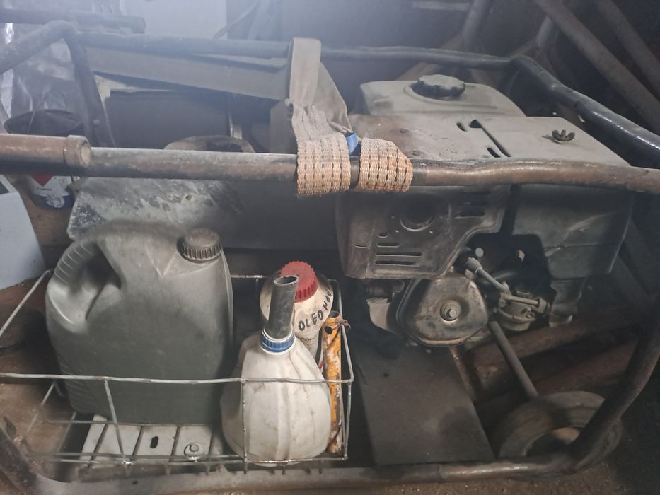 Gerador Honda produtor de corrente eletrica