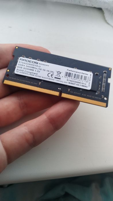 sodimm ddr4 2400 4gb