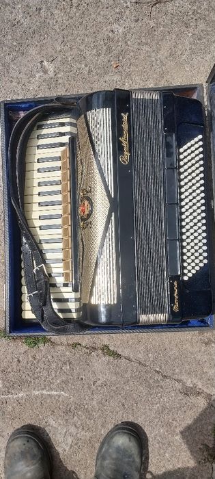 Акардион ROYAL німецький