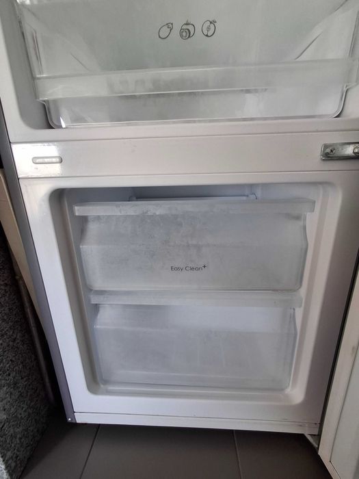 Vendo Frigorífico Combinado Candy CMCL5144X Low Frost