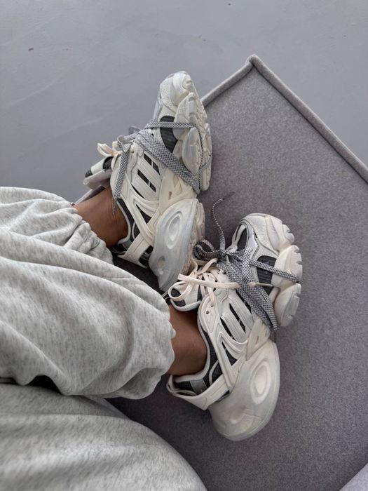 Новинка‼️ Жіночі кросівки ADIDAS XLG RUNNER DIRTY WHITE SILVER адідас