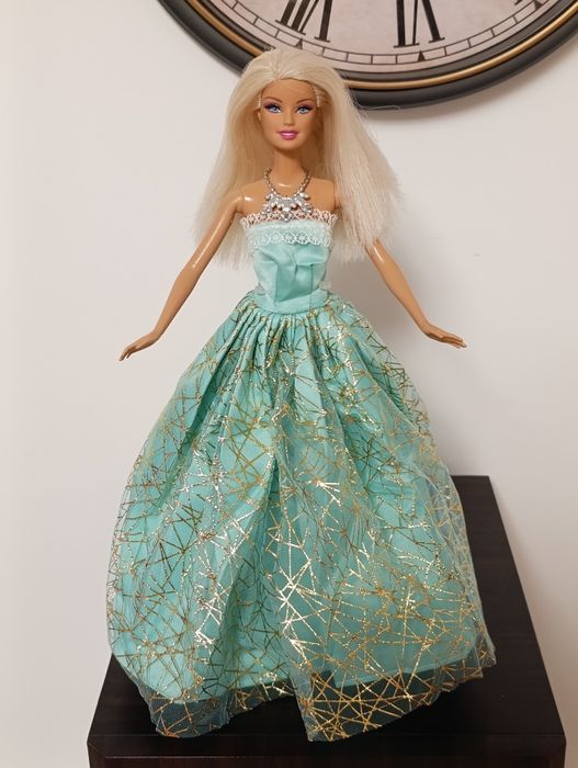 Ubranka dla Barbie - sukienka balowa