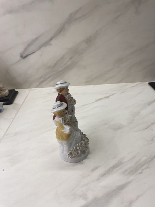 figurka ceramiczna