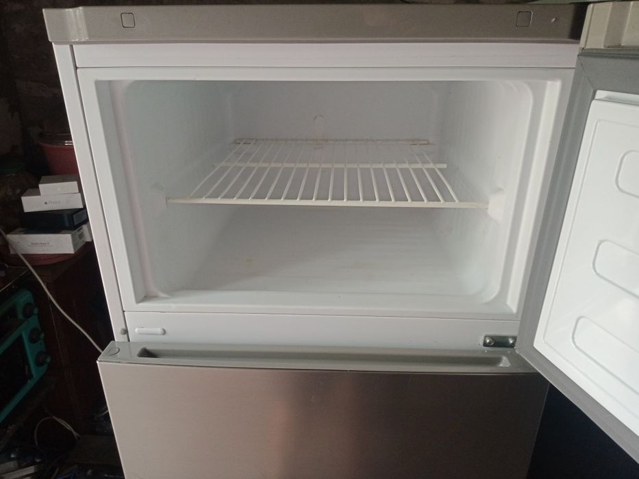 Холодильник беко.