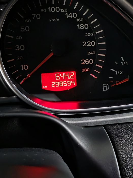 Vendo q7 quattro 3.0 tdi