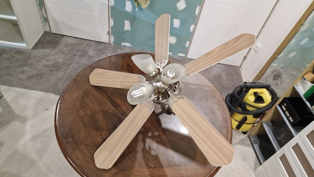 Ventoinha Teto com Iluminação