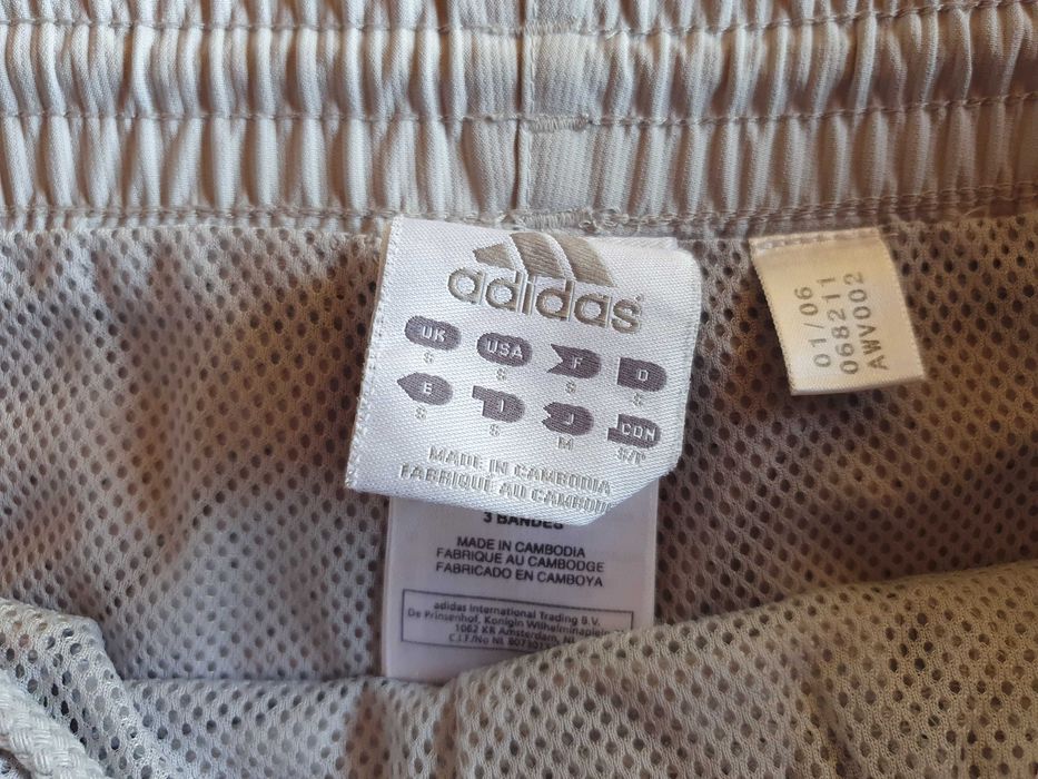 Calções / Bermudas Adidas, com sistema climacool, tamanho "S/M"