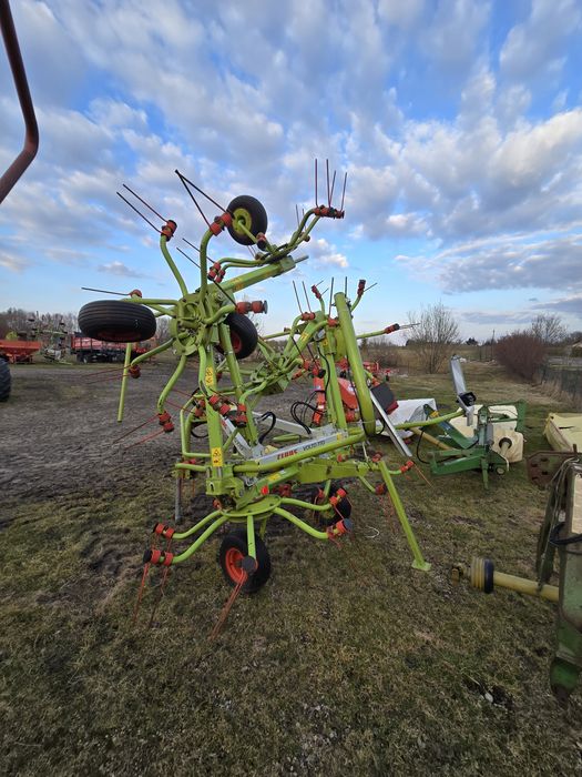 Przewracarka Claas volto 770