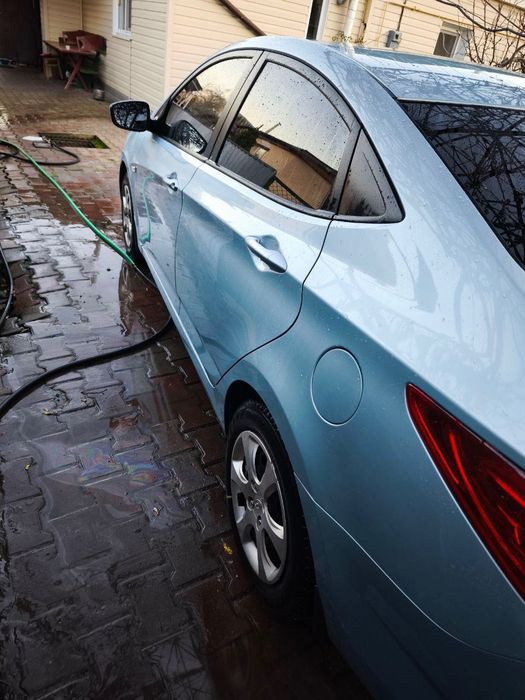 Хундай Акцент 2013