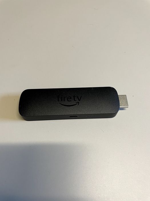 Amazon Fire TV Stick – Odtwarzacz multimedialny (3110)