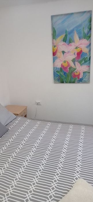 Сдам свой домик  в Черногории на берегу моря