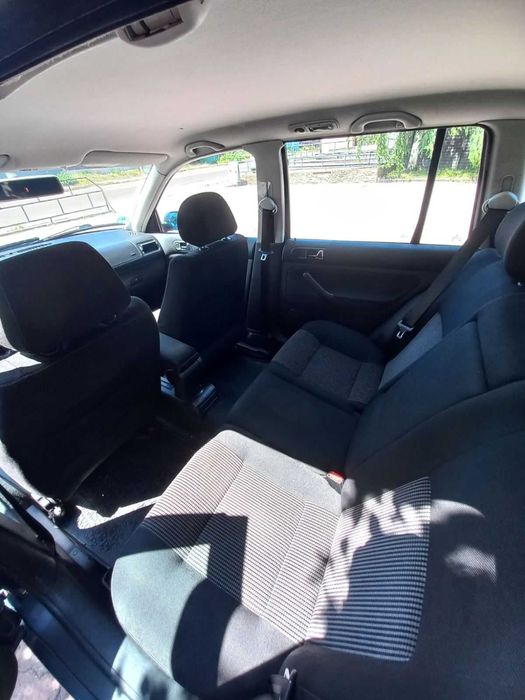 Продам Volkswagen Golf 4