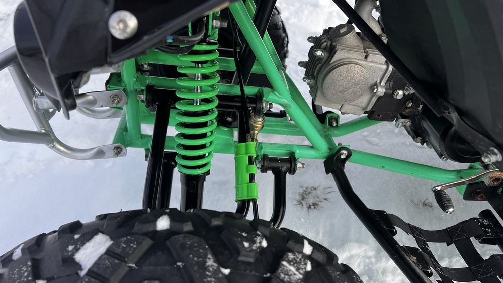 Продам квадроцикл у відмінному стані.