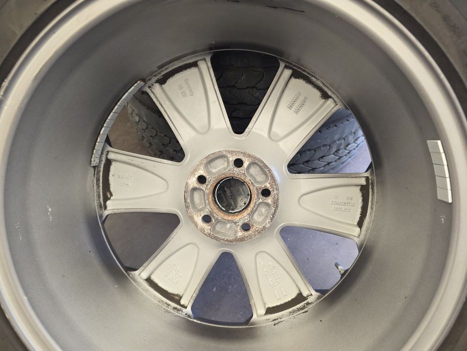 Oryginalne felgi R19