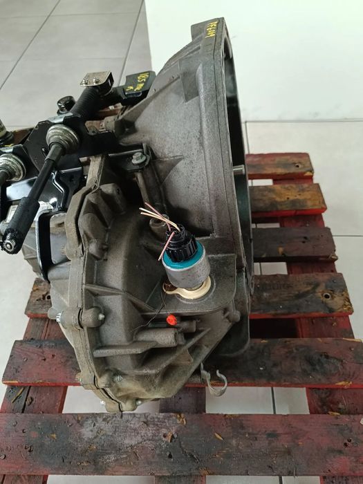 caixa velocidades Renault Trafic 2.0DCI 115CV PF6009 - Nissan