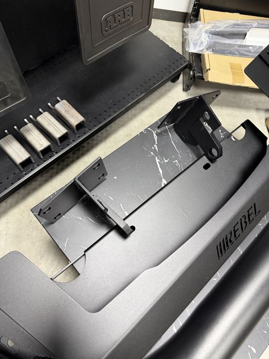 Передній бампер Jeep Wrangler JK JL JT