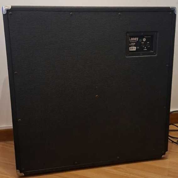 Coluna Guitarra LANEY 4X12" Celestion Rocket 50