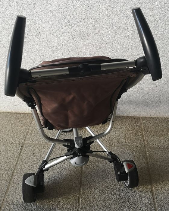 Carrinho de passeio Quinny64551818407938121