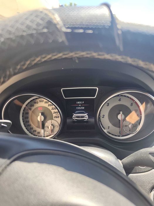 Mercedes-Benz Cla 220