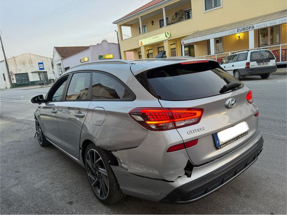 HYUNDAI i30 III Carrinha (PDE) 1.6 CRDi hybrid 48V Gasóleo/elétrico 136 cv / 100 kW