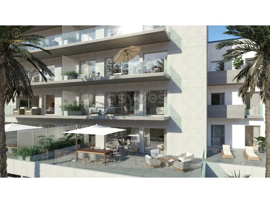 Apartamento T3 situado em Campolide