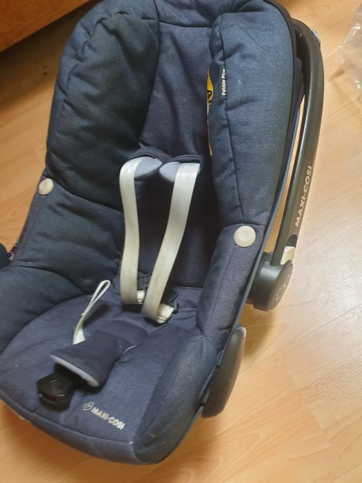 Wózek xlander plus foteliki z bazą