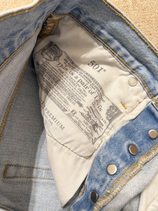 Levis 501 szorty 25