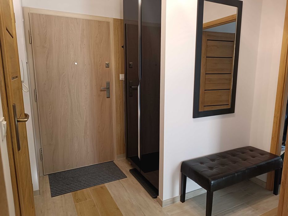 Skrzyżowanie Marszałków nowy 3 pokojowy umeblowany apartament 53 m, garaż
