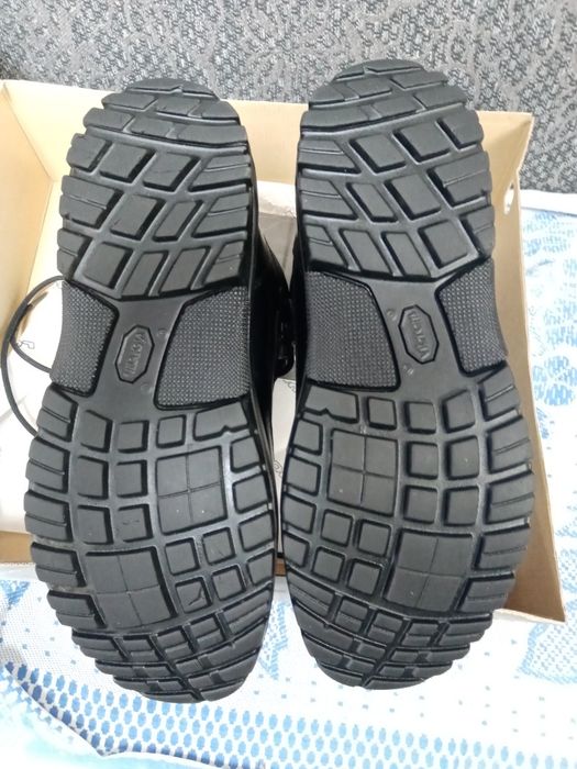 Черевикі "Lowa Recon GTX® TF" - Cловаччина  44 размер