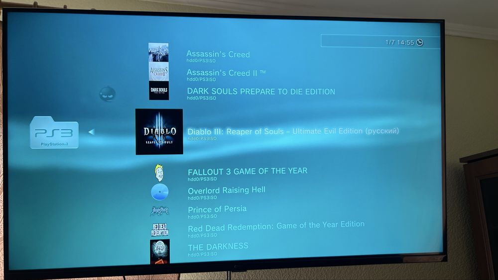Ігрова приставка sony playstation 3 slim 320 GB +2 джойстика +25 ігор